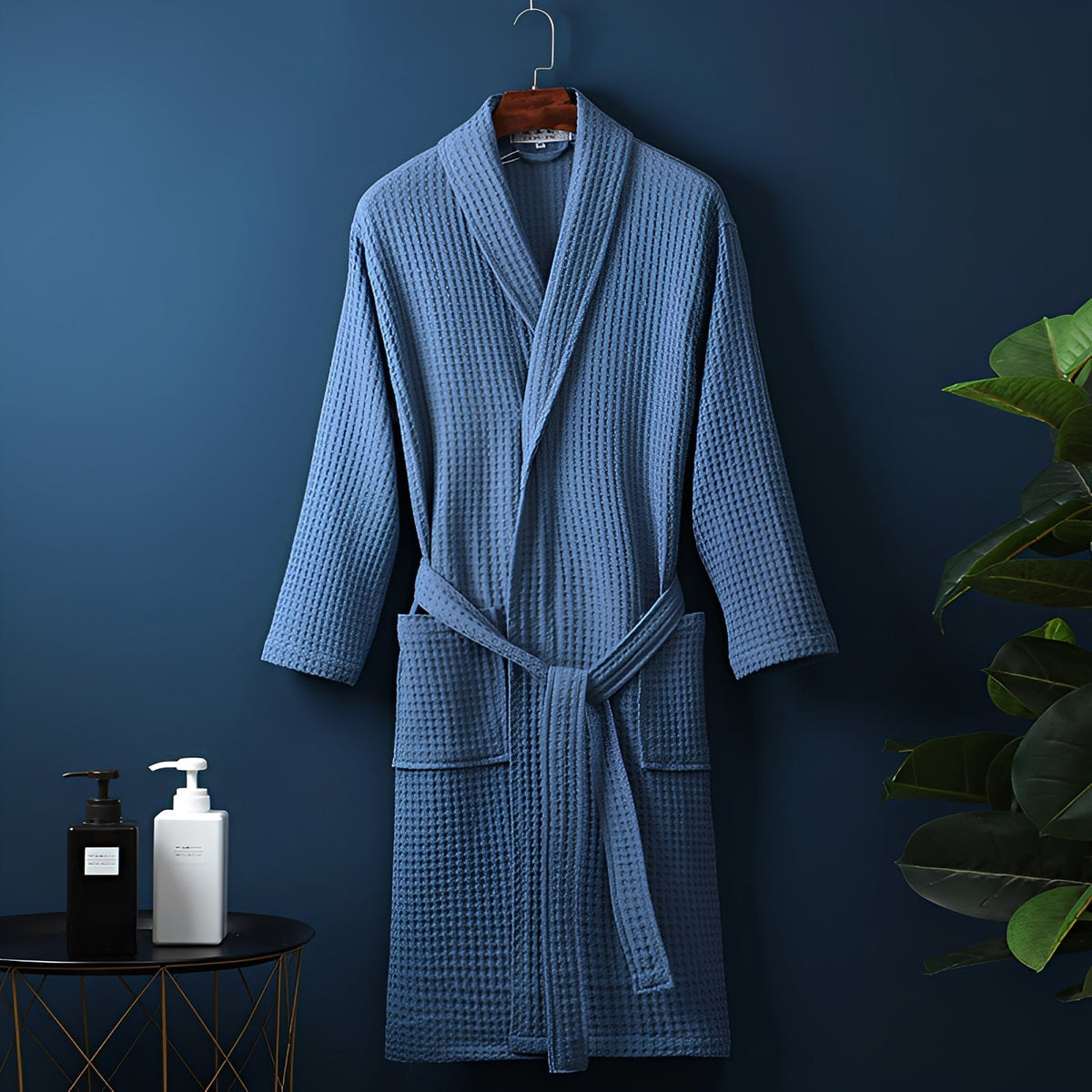 Dunstan - Free male bathrobe for daily relaxation