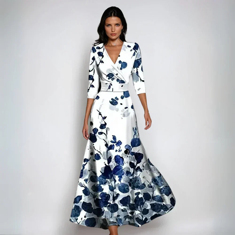 Lindsey - Elegant Wrap Dress with Floral Pattern