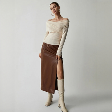 Yasmin - Elegant off-shoulder top