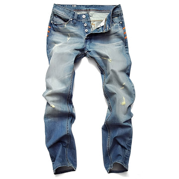 Kaleb - Classic jeans with a worn style
