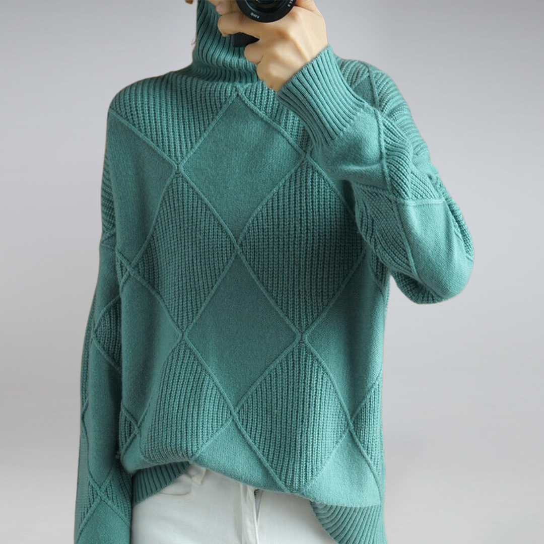 Camille - Trendy and cozy turtleneck sweater