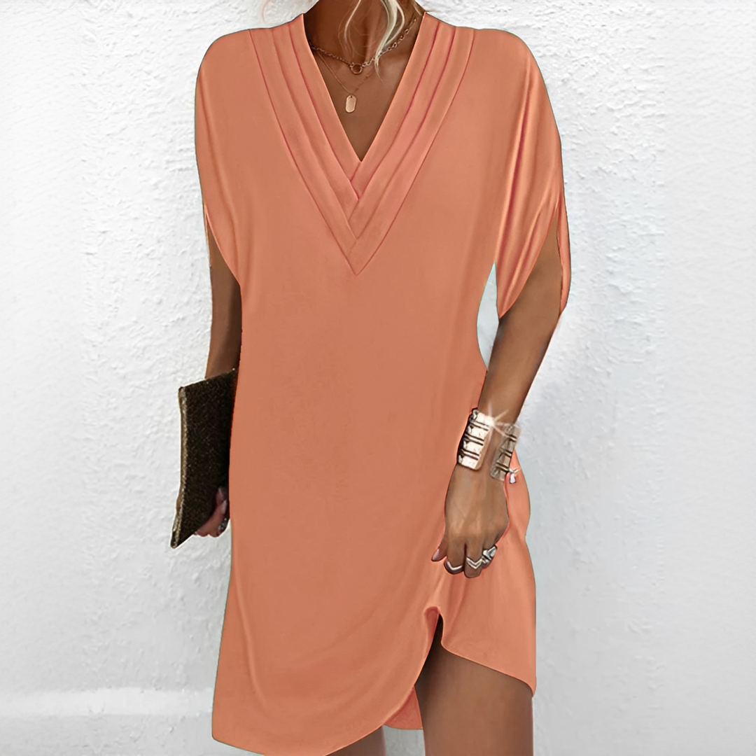 Jazlynn - Dress with Flowing Sleeves and Pleats