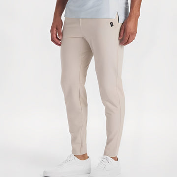 Willard - Flexible pants in a fitted style