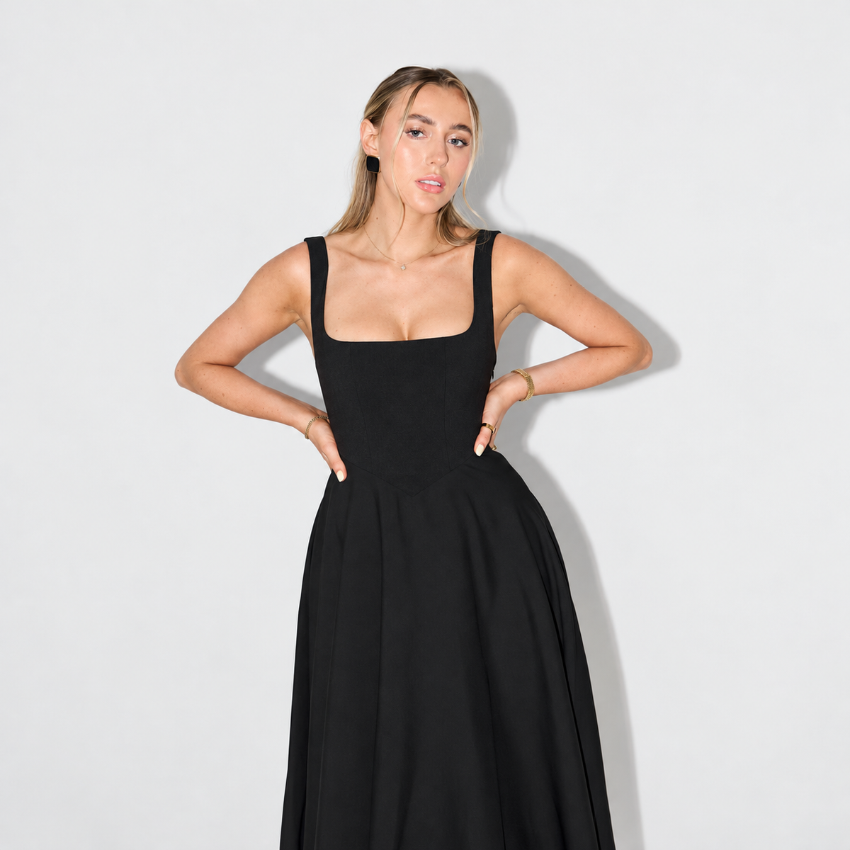 Melisandre - Midi Dress Women, Stylish & Adaptable