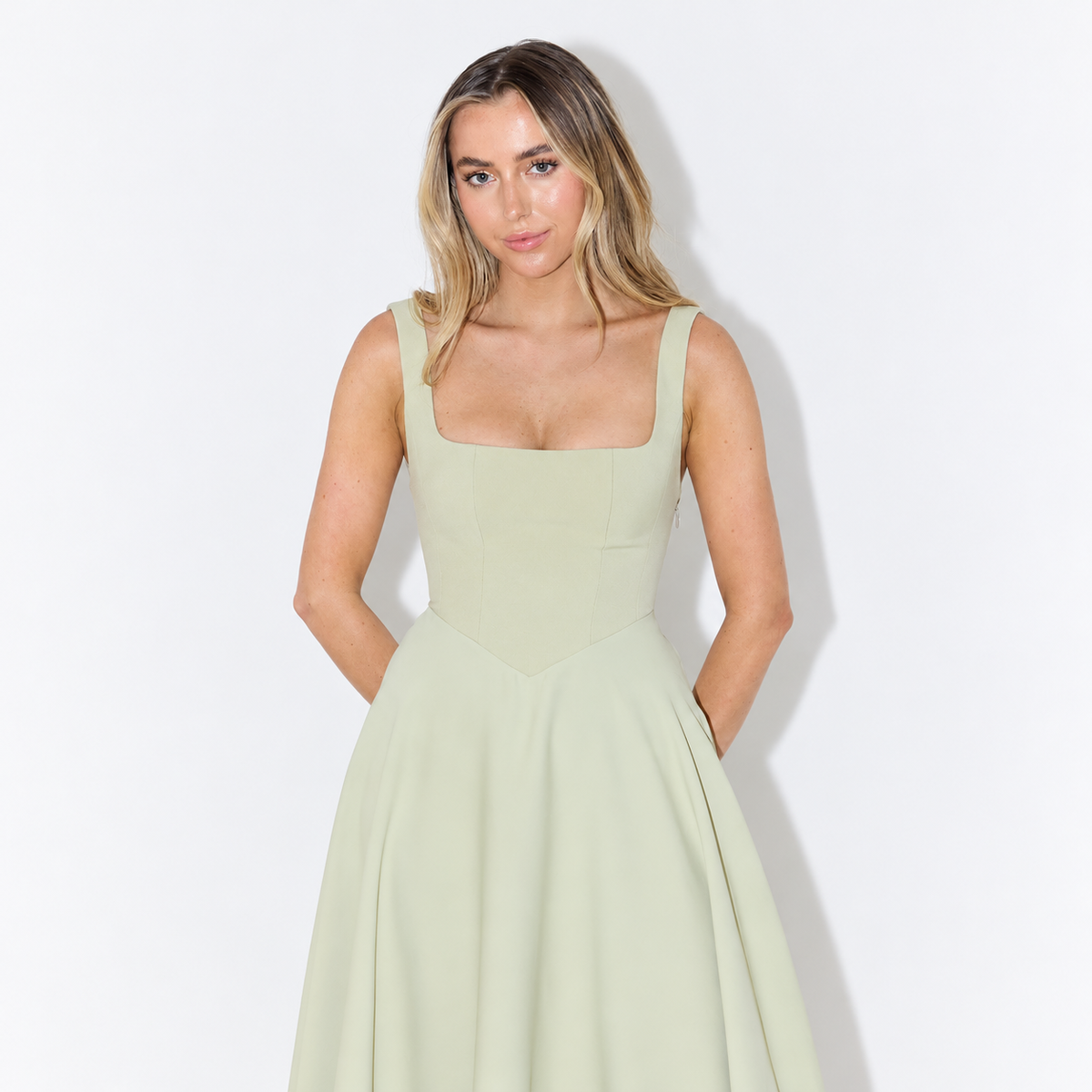 Melisandre - Midi Dress Women, Stylish & Adaptable