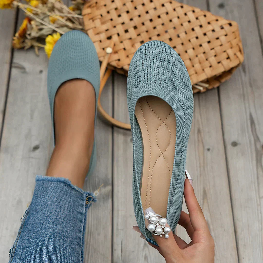 AirStep – Lightweight and Non-Slip Shoes