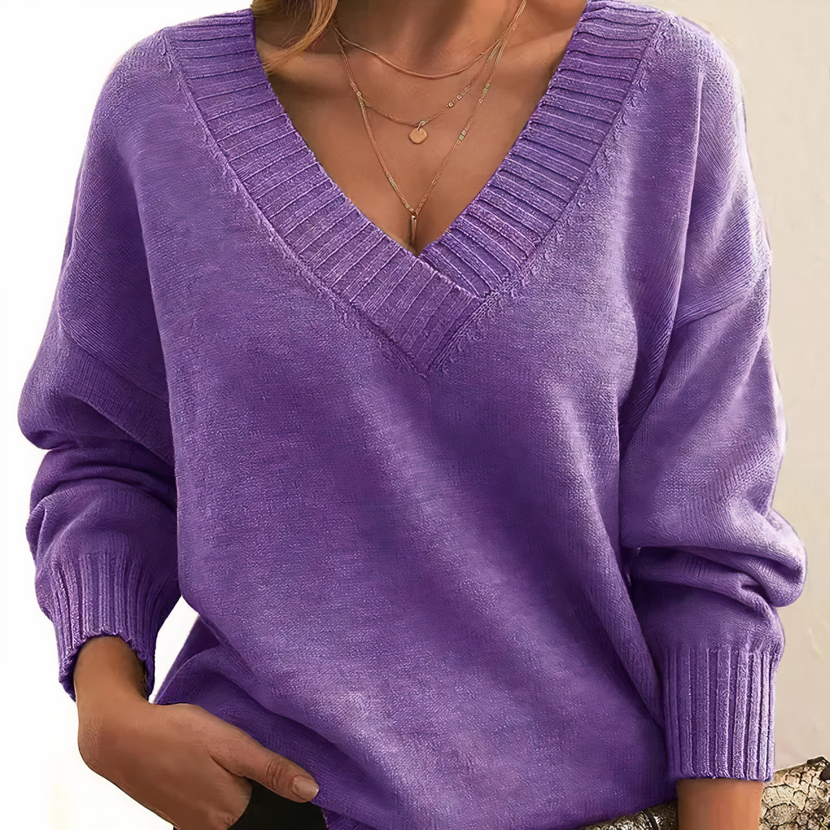 Autumn - Trendy and comfy V-neck sweater