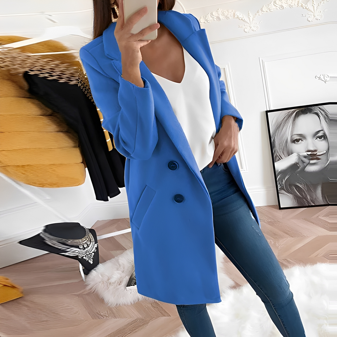 Nichole - Elegant and Warm Coat