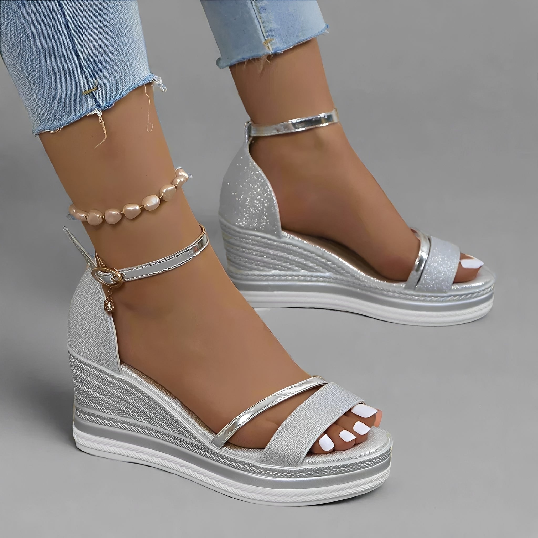 Mildred - Stylish Sandals with Buckle