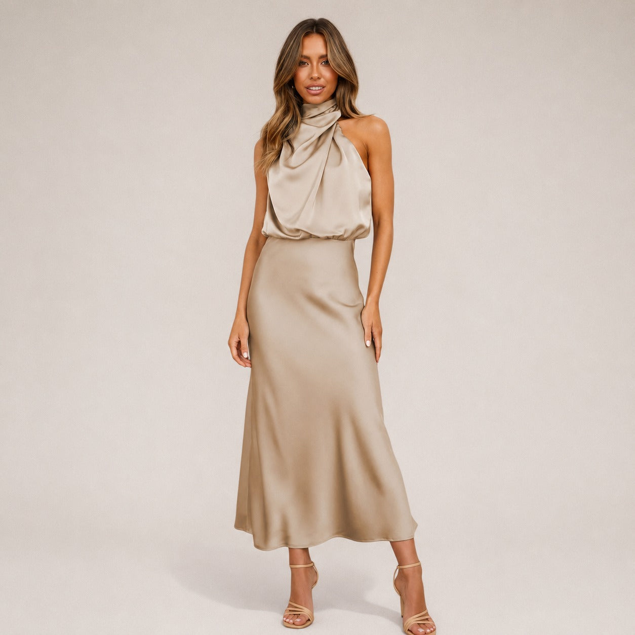 Lillie - Elegant Dress with Halter Neckline