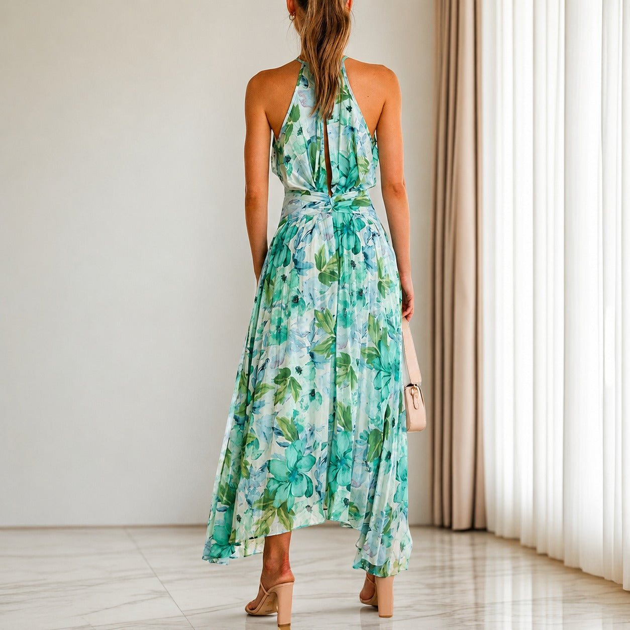 Emaan - Stylish Floral Maxi Dress