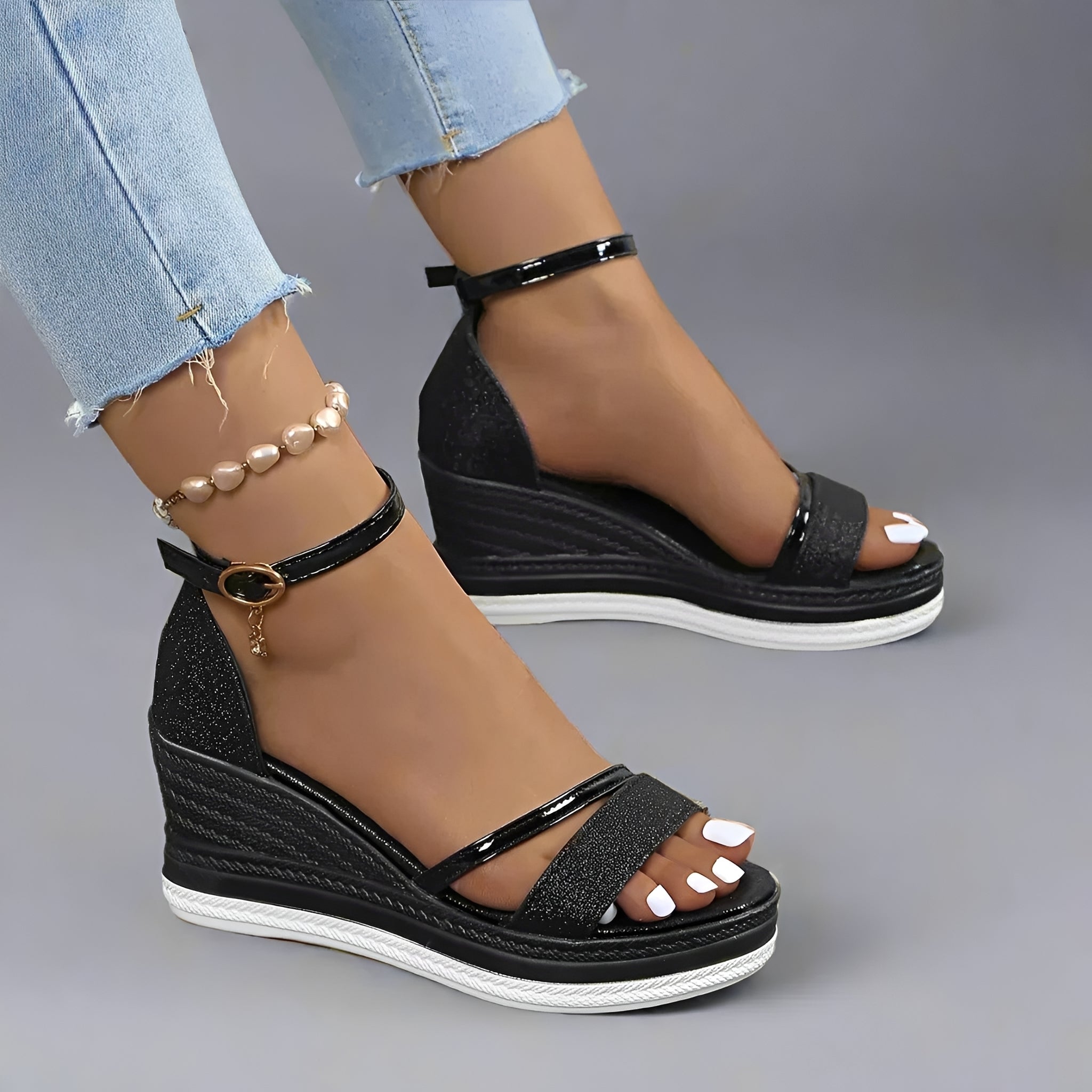 Mildred - Stylish Sandals with Buckle