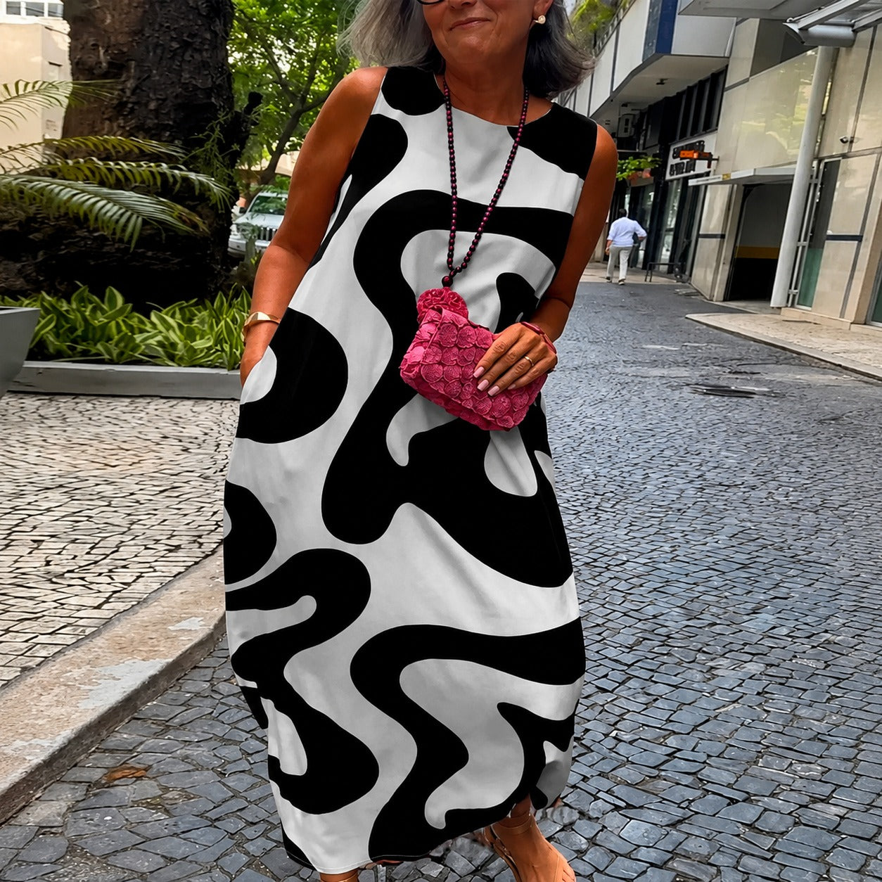 Taylor - Stylish Sleeveless Geometric Dress