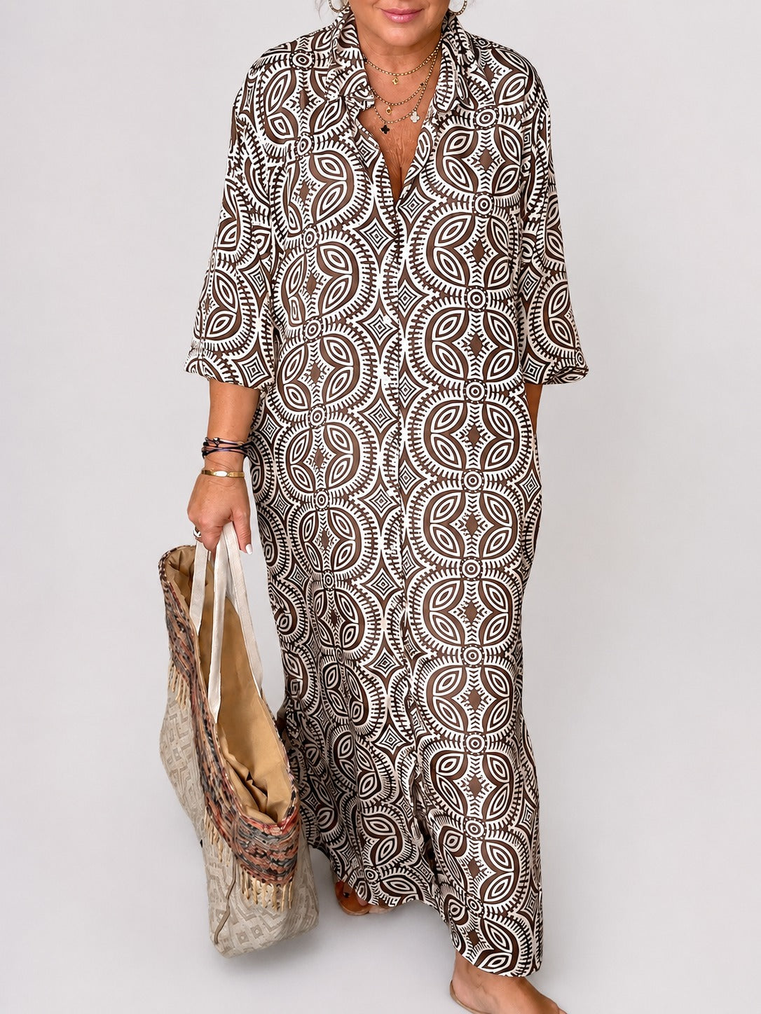 Liliana - Classic Lapel Maxi Dress