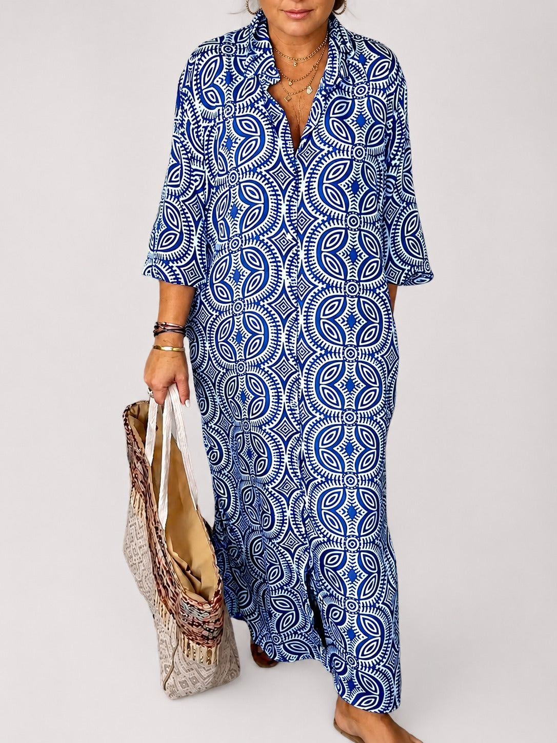 Liliana - Classic Lapel Maxi Dress
