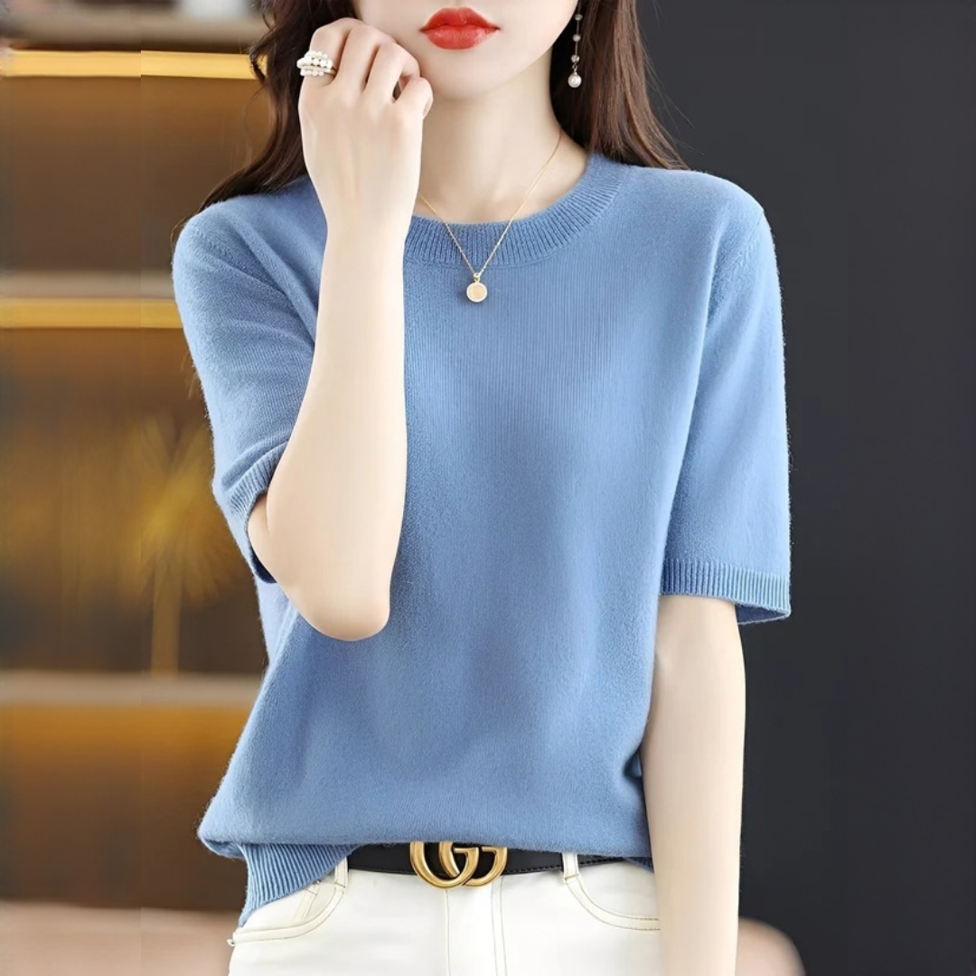 Blandine - Elegant and smooth T-shirt