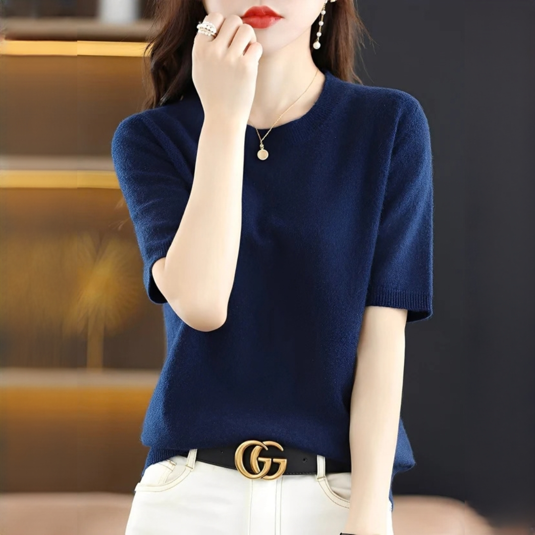 Blandine - Elegant and smooth T-shirt