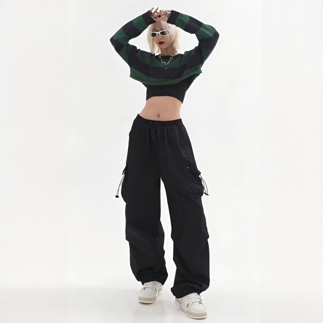 Aimée - Contemporary cargo pants with wide leg