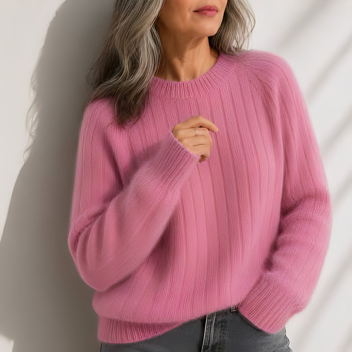 Conie - Stylish and cozy sweater