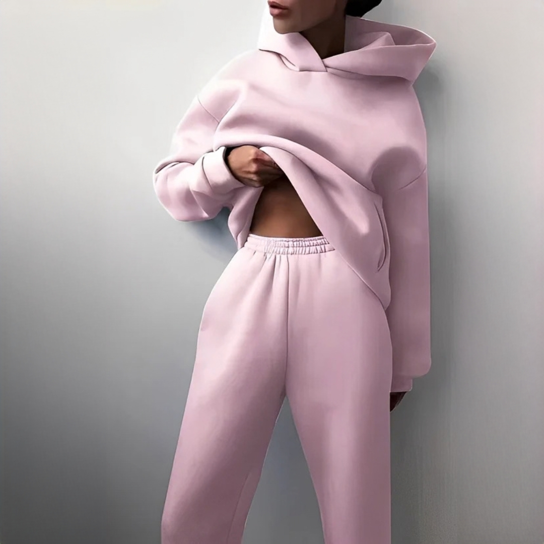 Adelia - Cozy and warm hoodie set