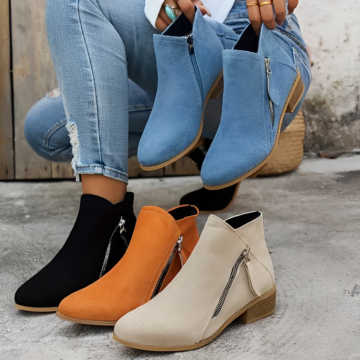 Klara - Elegant and chic boots with zipper