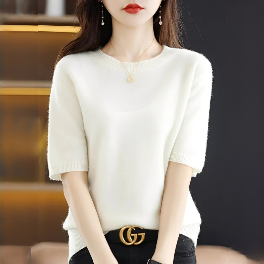 Blandine - Elegant and smooth T-shirt