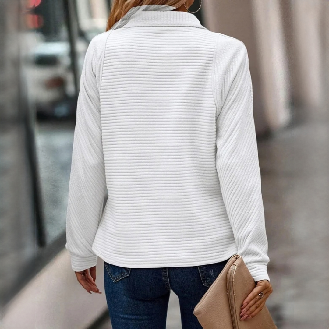 Vina - Trendy and sophisticated sweater