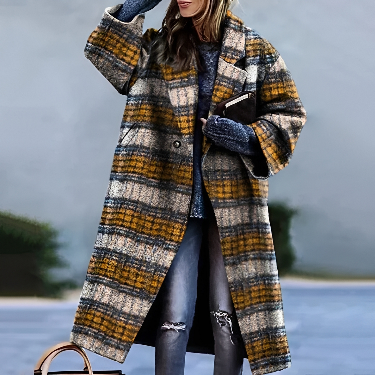 Bernadette - Warm and timeless coat
