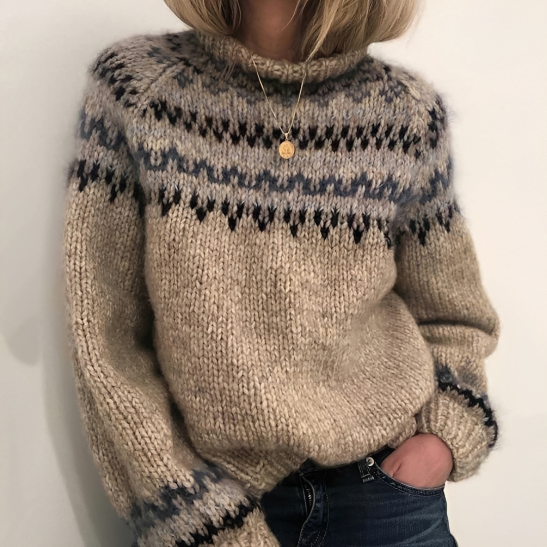Arllene - Warm and snug turtleneck sweater