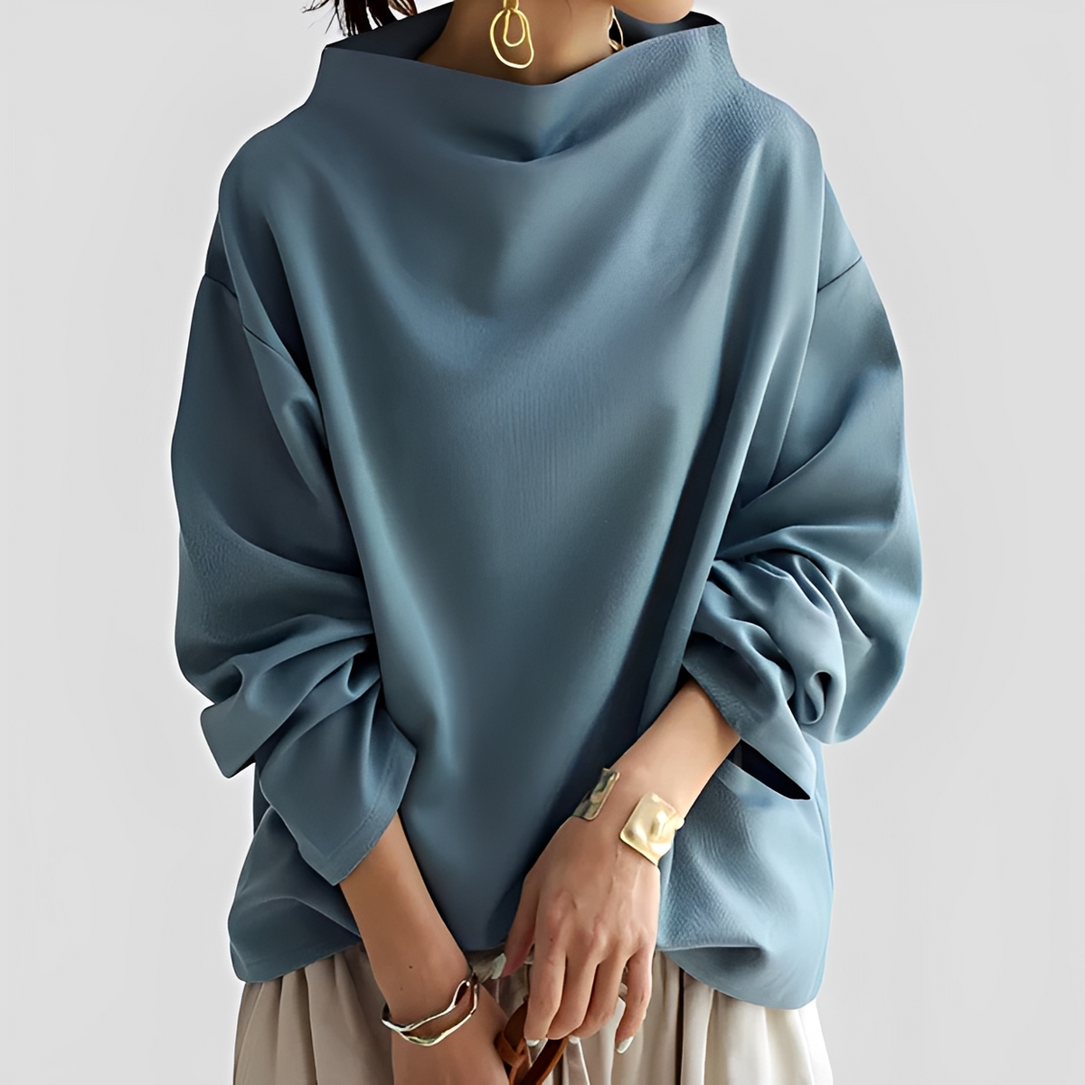 Romayne - Stylish and sophisticated turtleneck sweater