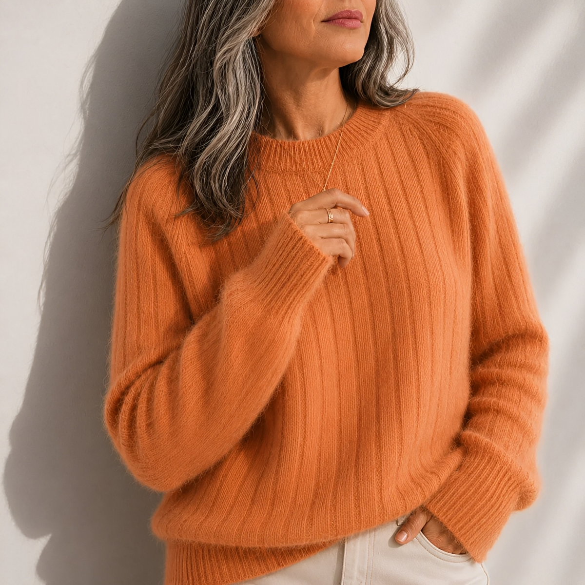 Conie - Stylish and cozy sweater