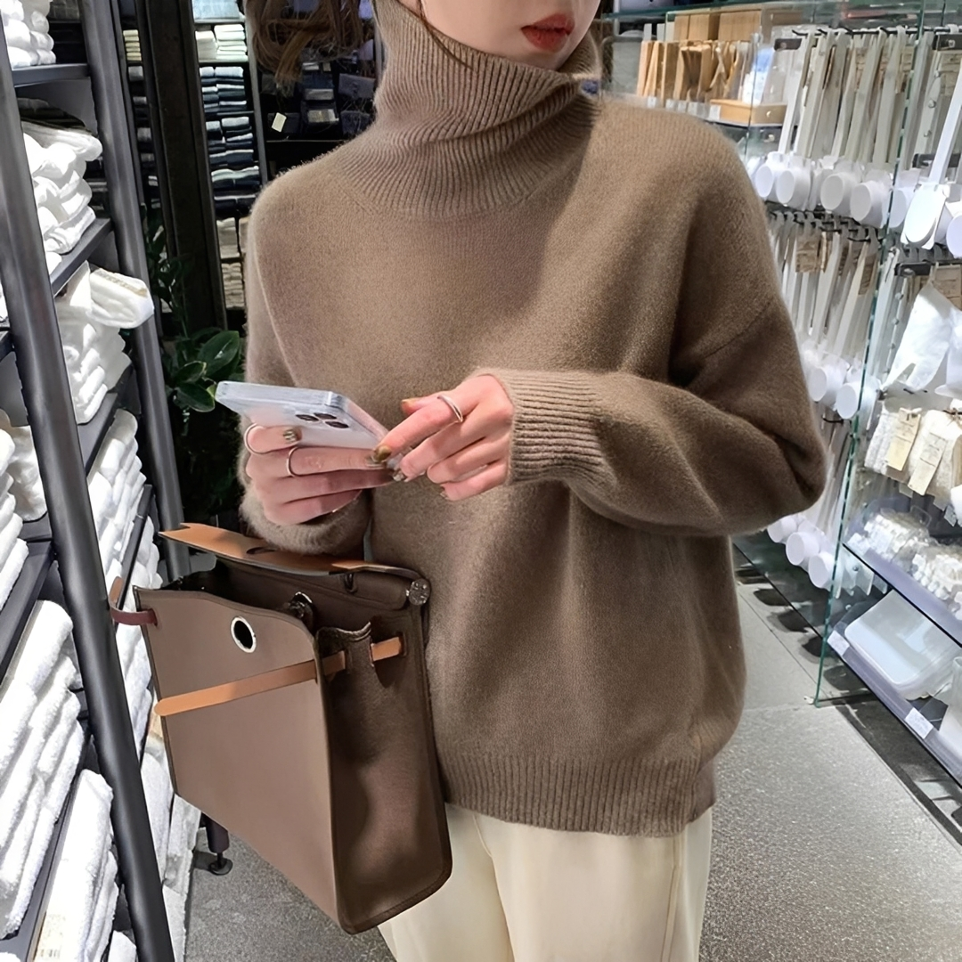 Adiene - Stylish and comfy turtleneck sweater