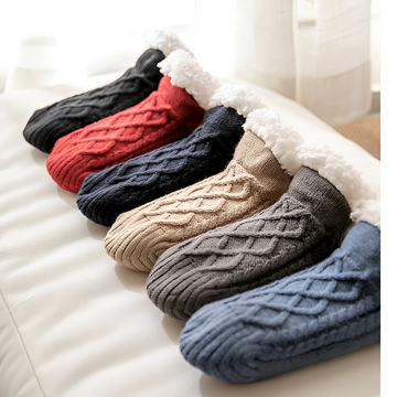 Raquel - Warm and comfy socks