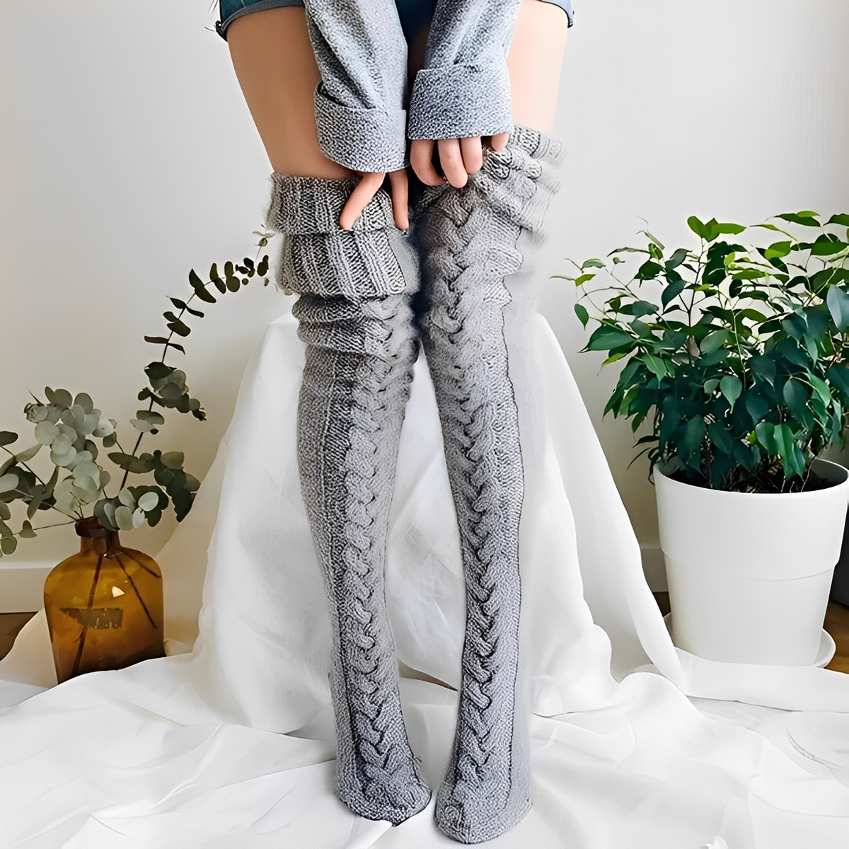 Hailee - Comfortable and warm knee-high socks