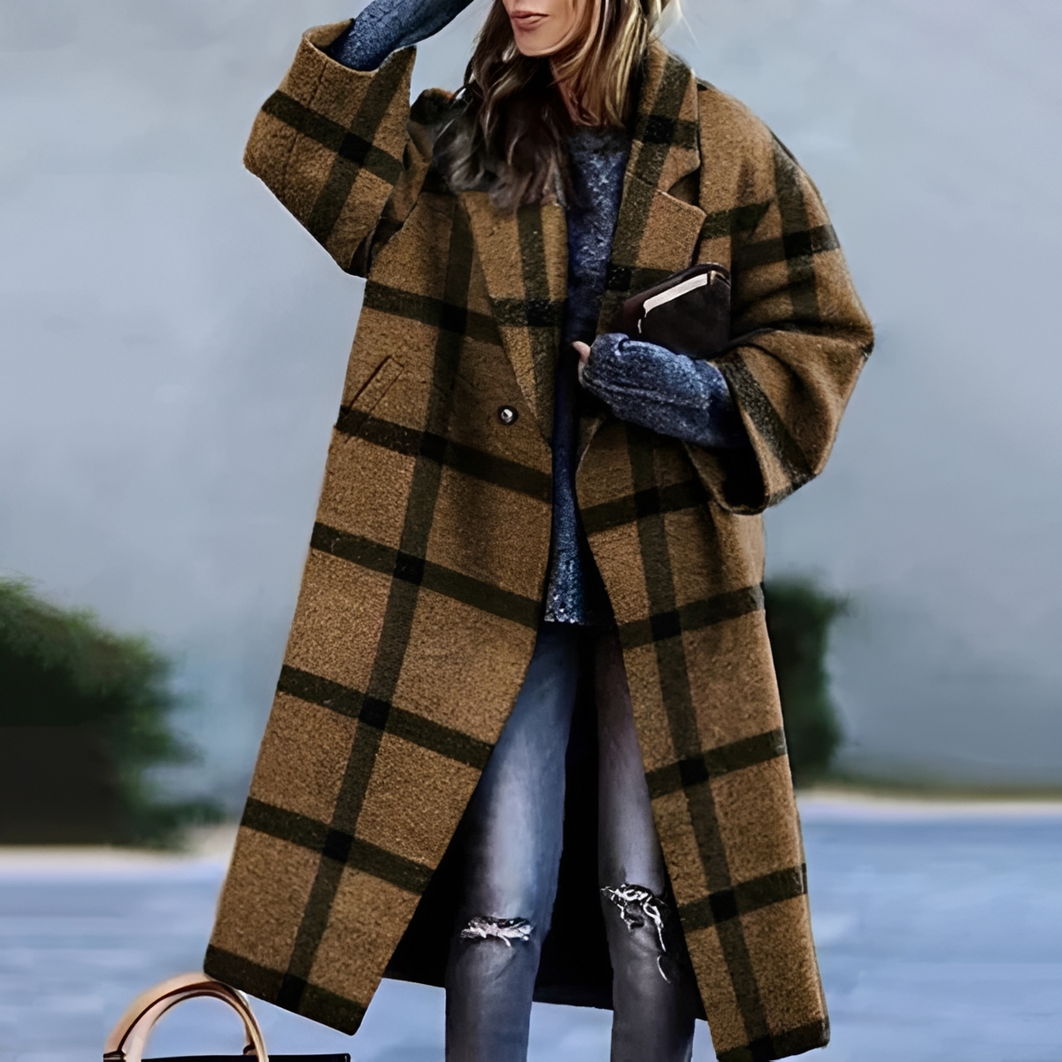 Bernadette - Warm and timeless coat