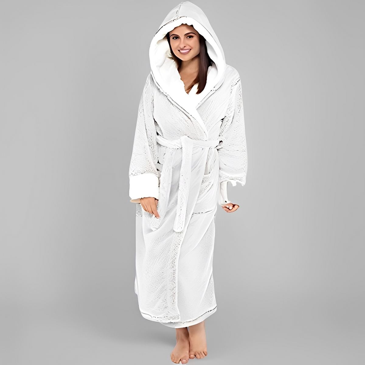 Carleta - Warm and fashionable hooded robe