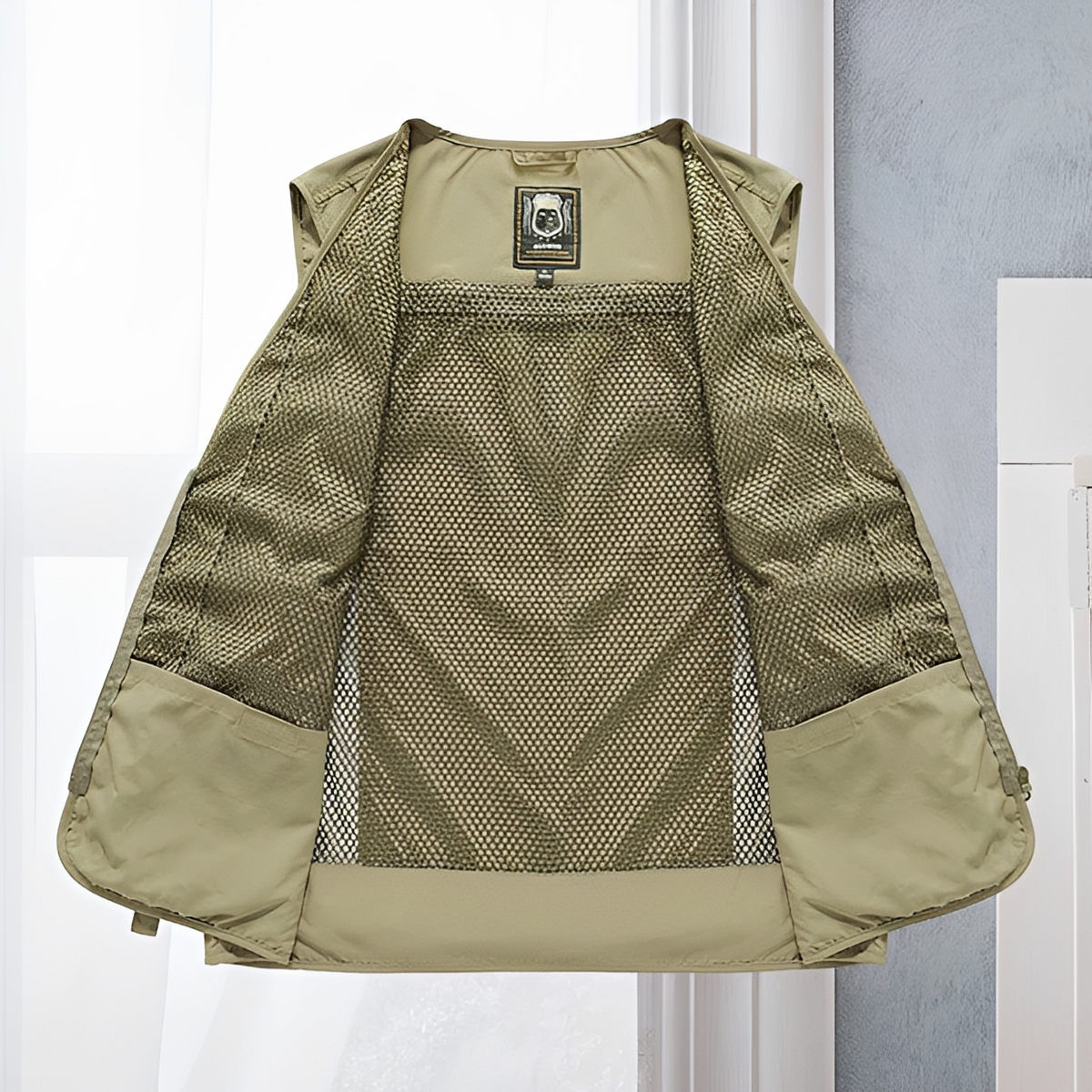 Coralie - Sturdy outdoor vest