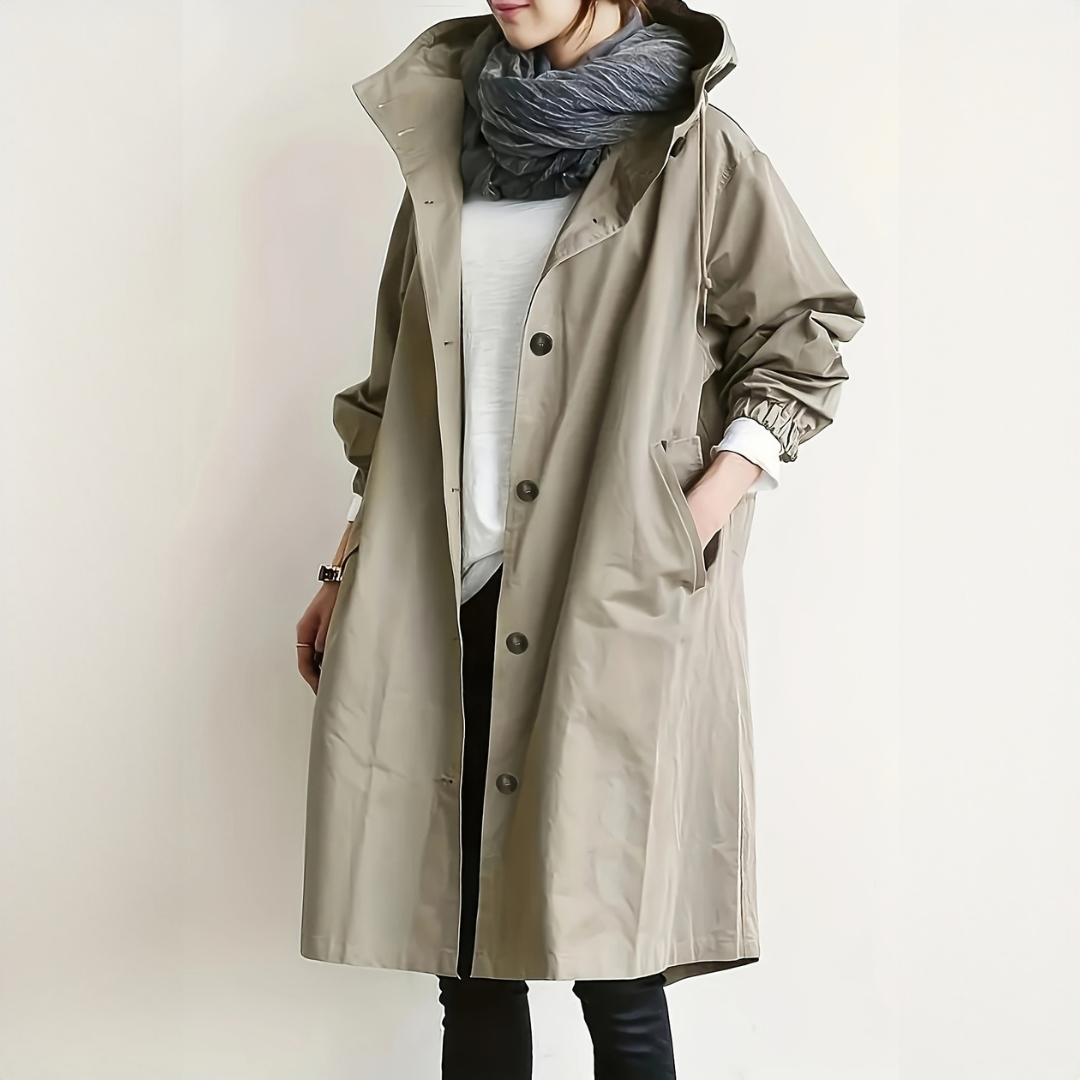 Evy - Fashionable and modern raincoat