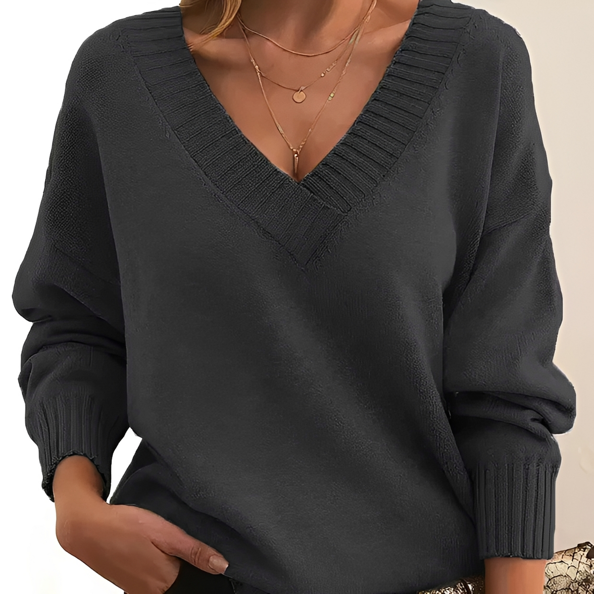 Helga - Comfortable sweater in classic style