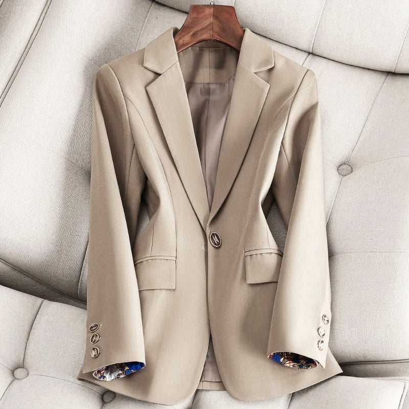 Women's Blazer with Single-Button Closure and Notched Lapel - Tailored Fit