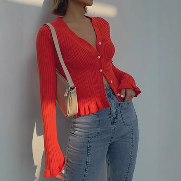 Women's cardigan with button placket and V-neck - slim fit with ruffle hem