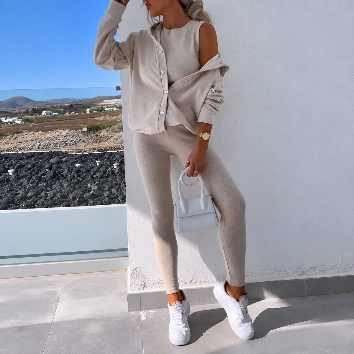 Women's Set of Long Sleeve Cardigan with Button Placket and Tight Leggings