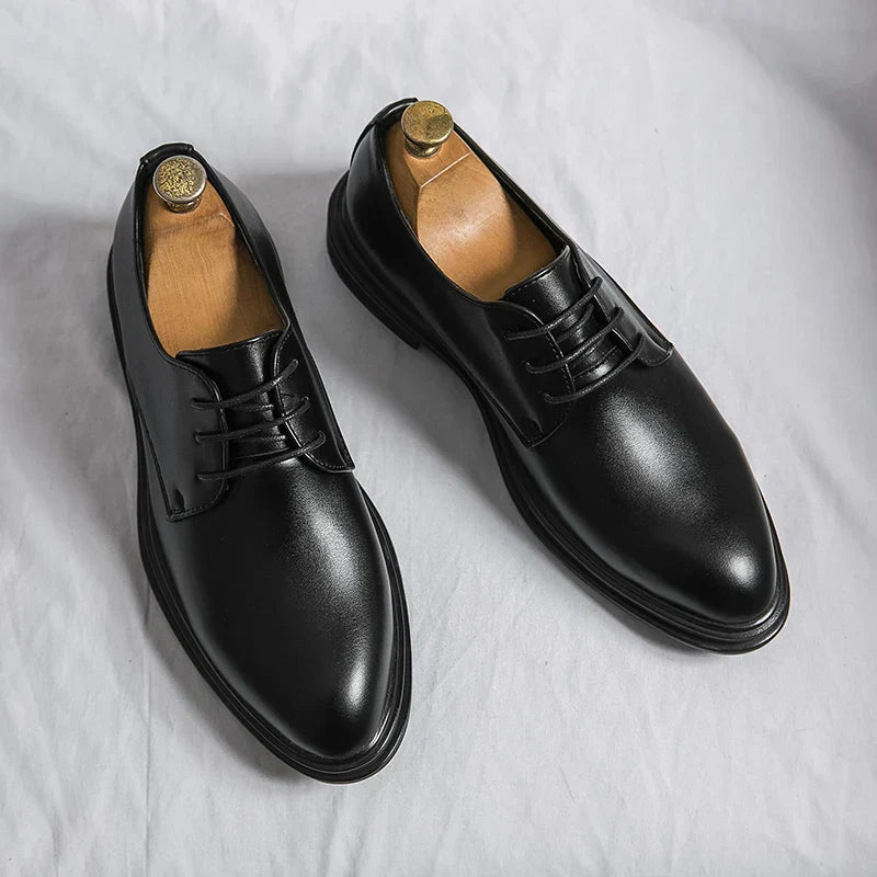 Men's Derby Shoes Shiny Upper Material Lacing Classic Cut