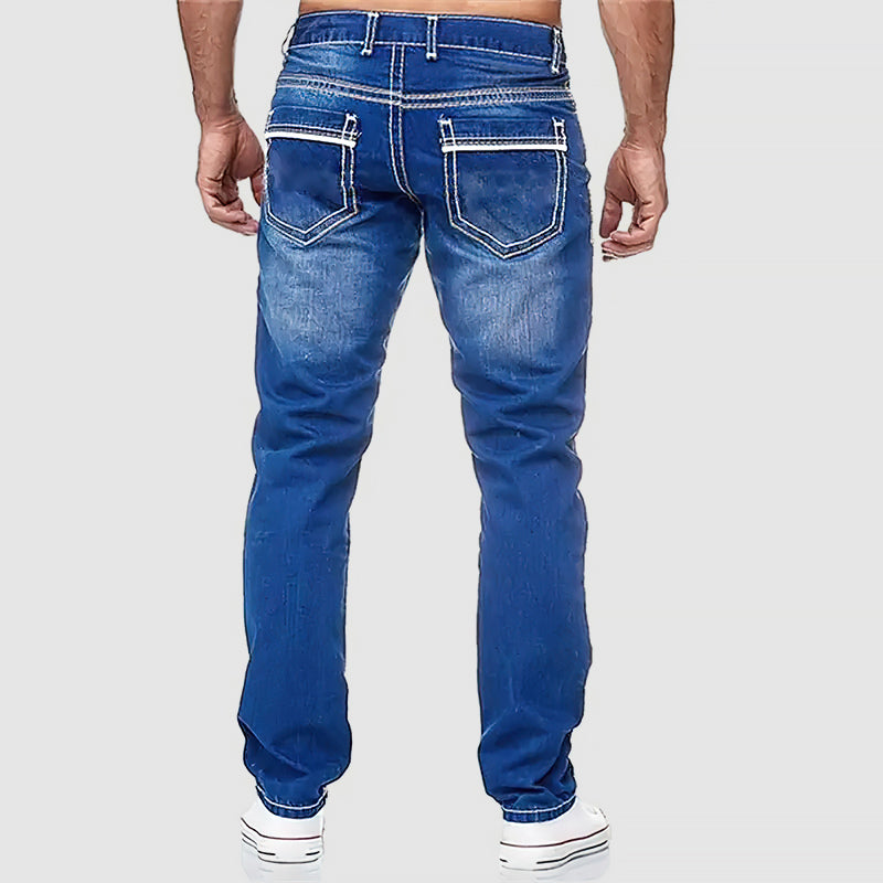 Men's Jeans in Classic Cut - Regular Fit, Five-Pocket Design