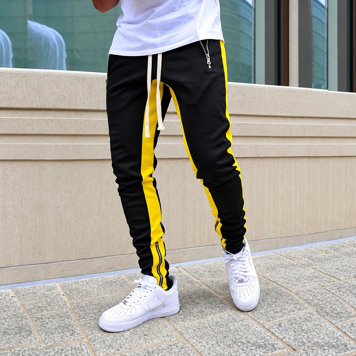 Men's Jogging Pants with Contrast Stripes, Zipper Pockets and Tapered Fit