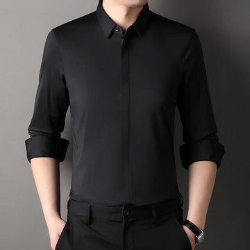 Men's long-sleeve shirt with modern fit, buttons, and rolled cuffs