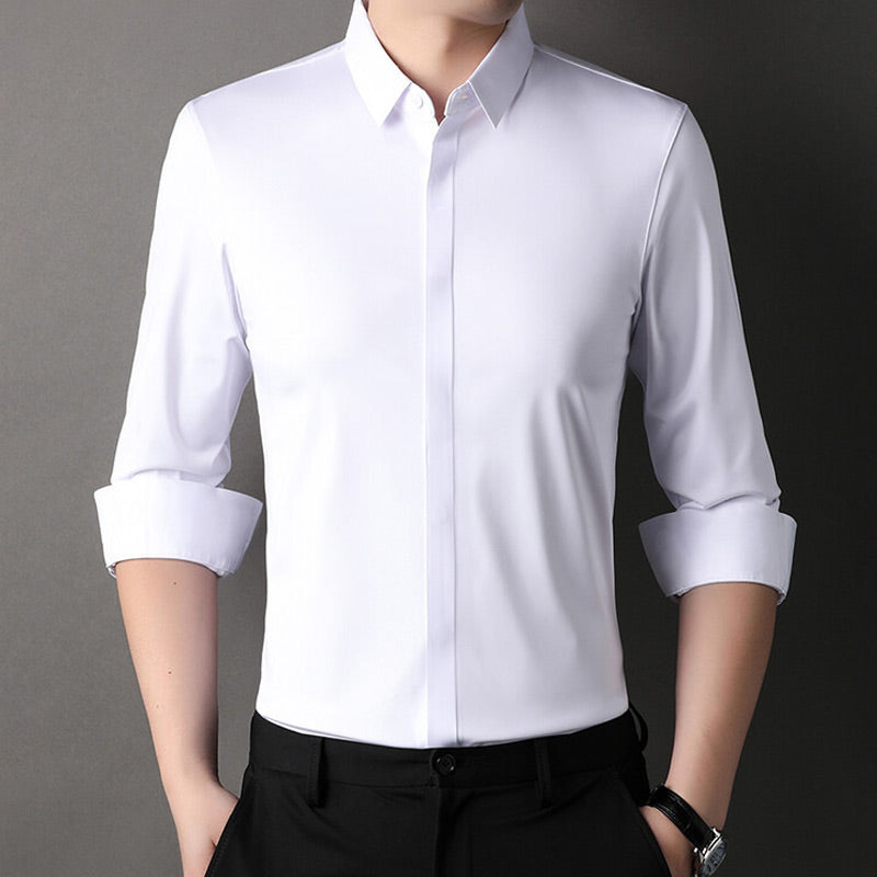 Men's long-sleeve shirt with modern fit, buttons, and rolled cuffs
