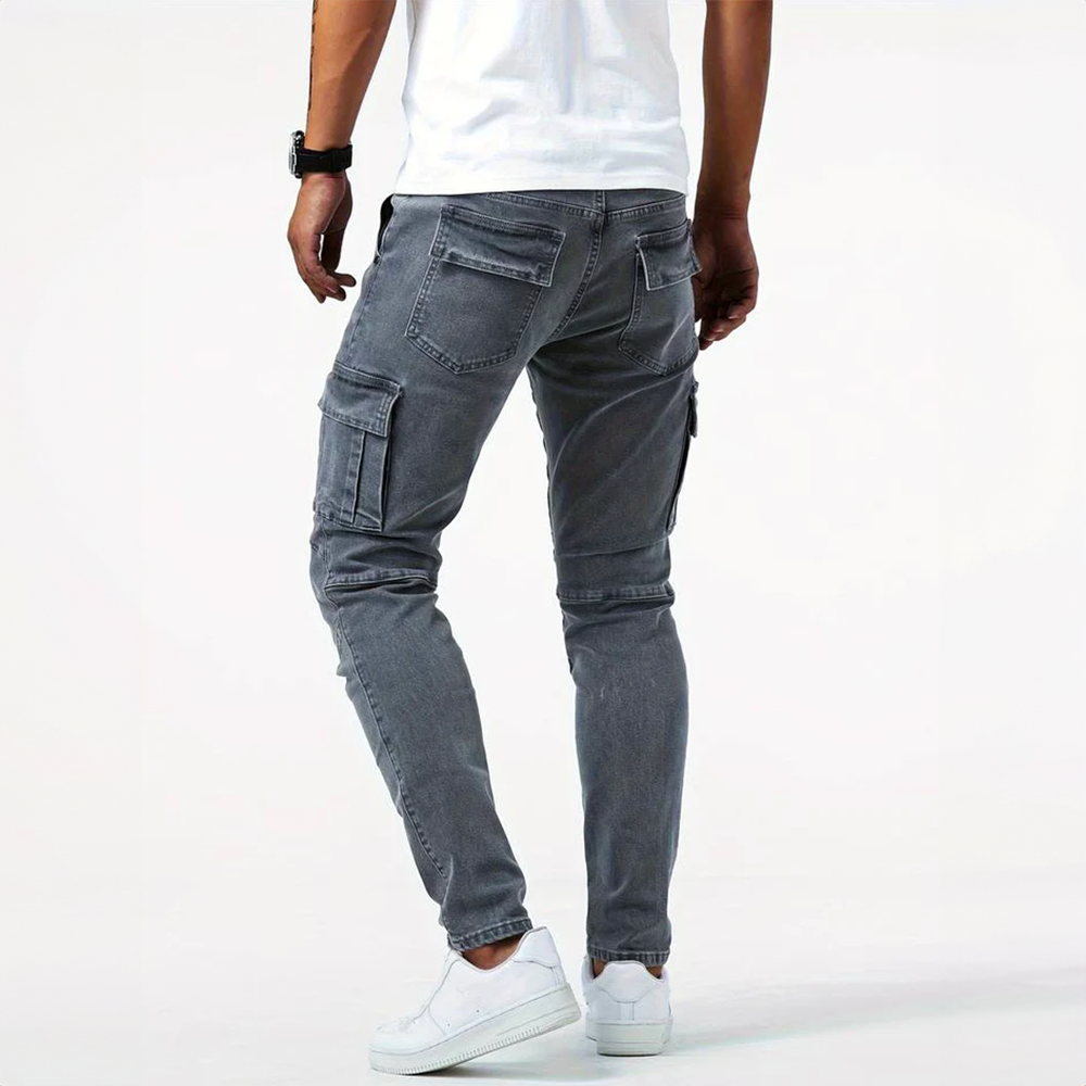 Men's slim fit stretch cargo jeans with side pockets