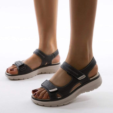 Crisha - Cozy Sandals with Trendy Design